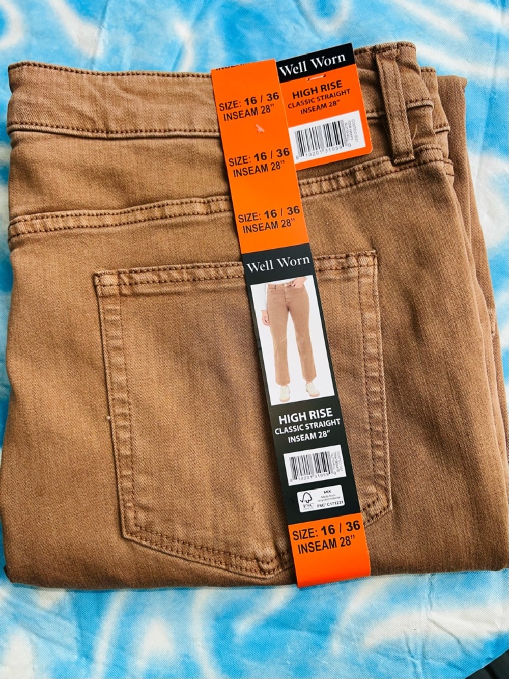 Well Worn Straight Leg Jeans - Tan
